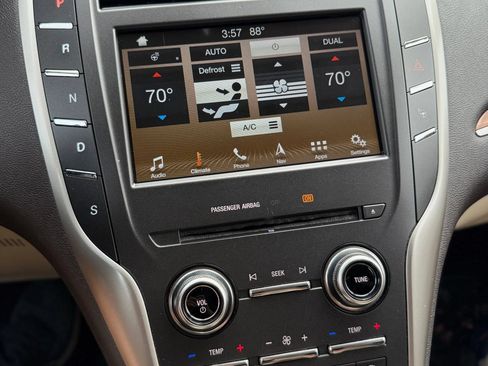 Used 2016 Lincoln MKC Reserve AWD/4WD image 17