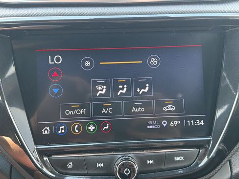 Used 2023 Chevrolet TrailBlazer ACTIV w/ Sun and Liftgate Package AWD/4WD image 25