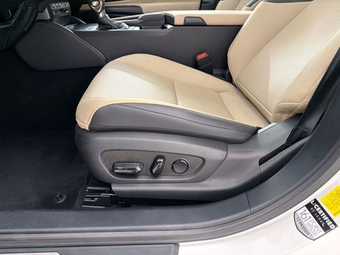 Used 2020 Lexus ES 350 w/ Premium Package FWD image 15