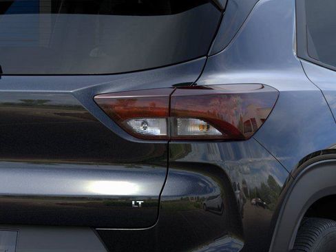 New 2026 Chevrolet TrailBlazer LT w/ Driver Confidence Package FWD image 11