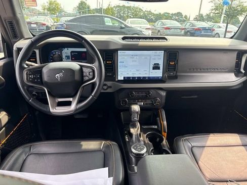 Used 2022 Ford Bronco Badlands AWD/4WD image 13