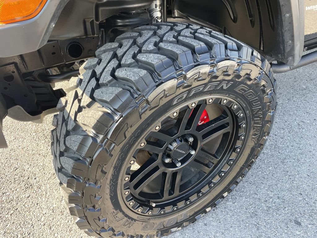 Used 2018 Jeep Wrangler Unlimited Sahara AWD/4WD image 40