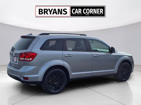 Used 2015 Dodge Journey SXT w/ Sun/Sound Group image 20