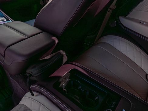 Used 2022 Bentley Continental GT image 68