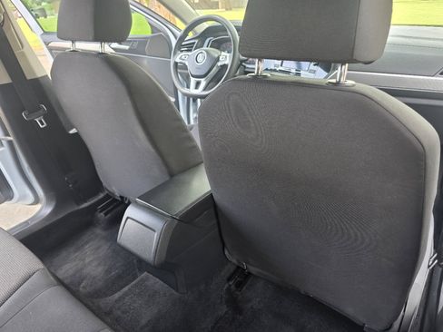 Used 2019 Volkswagen Jetta SE FWD image 23