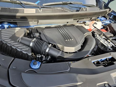 New 2026 Chevrolet Traverse High Country image 19