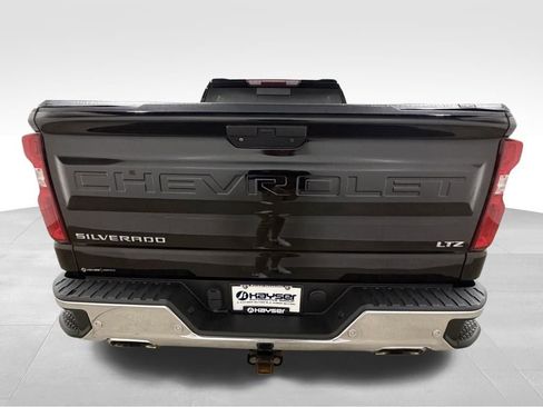Used 2021 Chevrolet Silverado 1500 LTZ image 22