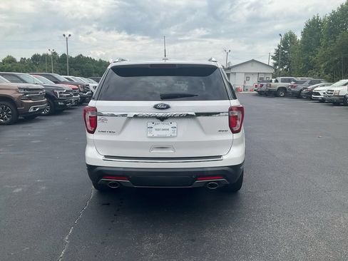 Used 2019 Ford Explorer Limited w/ Class III Trailer Tow Package AWD/4WD image 6