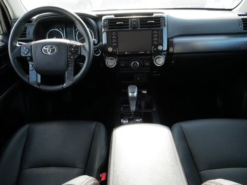 Certified 2021 Toyota 4Runner TRD Off-Road Premium w/ Moonroof Package image 10