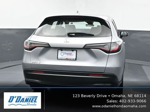 Used 2024 Honda HR-V LX image 5