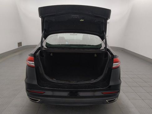 Used 2020 Ford Fusion Titanium AWD/4WD image 29