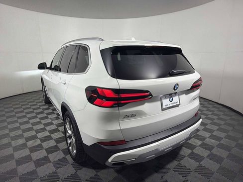 Used 2026 BMW X5 xDrive40i AWD/4WD image 9
