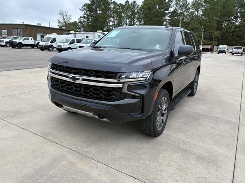 Used 2021 Chevrolet Tahoe LS w/ 1FL Safety Package image 2