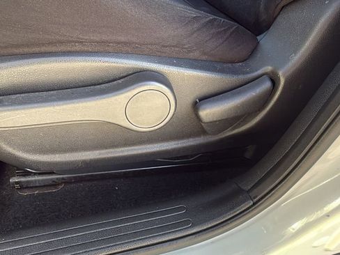 Used 2014 Nissan Juke SV w/ Navigation Package FWD image 22