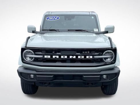 Used 2024 Ford Bronco Outer Banks AWD/4WD image 9