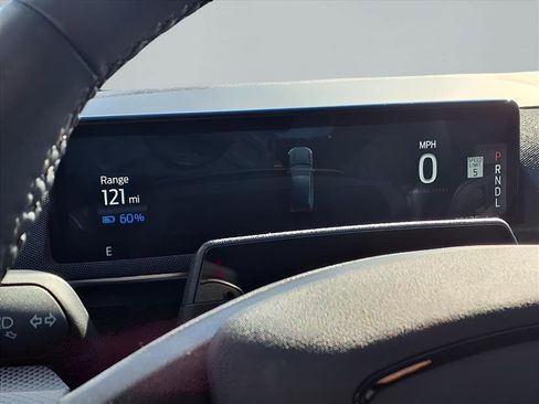 Used 2023 Ford Mustang Mach-E Select image 17