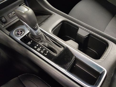 Used 2025 Nissan Sentra SV FWD image 26