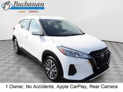 Used 2024 Nissan Kicks SV