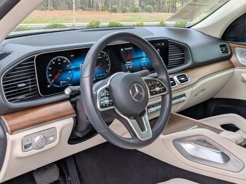 Used 2023 Mercedes-Benz GLE 450 4MATIC image 12