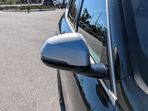 Used 2023 BMW X1 xDrive28i image 12