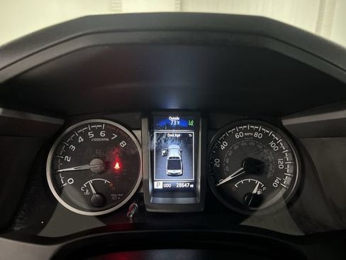 Used 2022 Toyota Tacoma TRD Sport w/ TRD Premium Sport Package AWD/4WD image 12