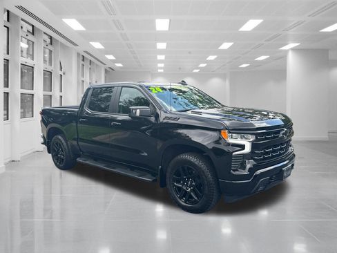 Used 2024 Chevrolet Silverado 1500 RST AWD/4WD image 3