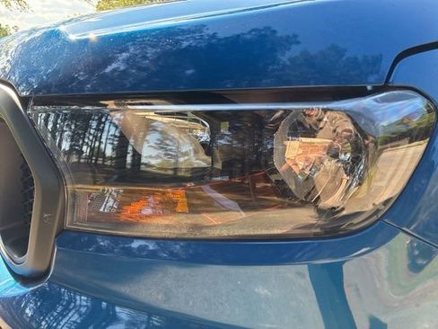 Used 2019 Ford Ranger XL w/ Equipment Group 101A Mid image 10