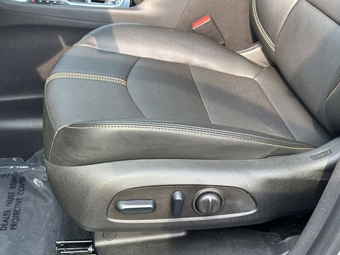 Certified 2024 Chevrolet Equinox Premier AWD/4WD image 17