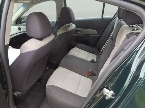 Used 2014 Chevrolet Cruze LS FWD image 27