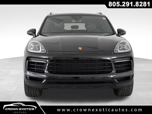 Used 2022 Porsche Cayenne AWD/4WD image 2