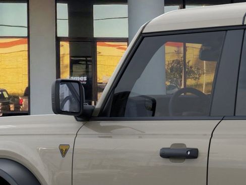 New 2026 Ford Bronco Badlands image 22