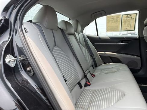 Used 2024 Toyota Camry SE w/ Convenience Package FWD image 28