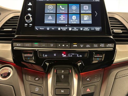 Used 2025 Honda Odyssey Sport-L image 31