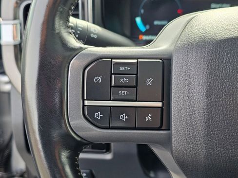 Used 2024 Ford F350 Lariat image 37