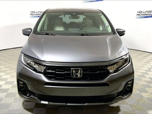 Used 2025 Honda Odyssey Elite image 2