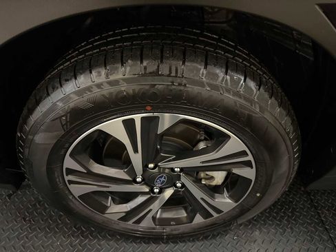 Certified 2024 Subaru Crosstrek 2.0i Premium image 8