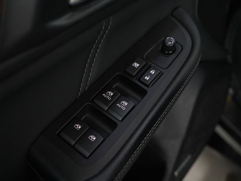 Used 2019 Subaru Outback 2.5i Limited w/ Popular Package #2 image 18