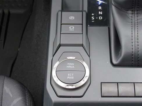 New 2026 Toyota Tacoma SR5 RWD image 29
