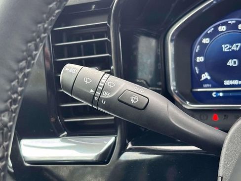 Used 2024 Chevrolet Silverado 1500 LT image 34