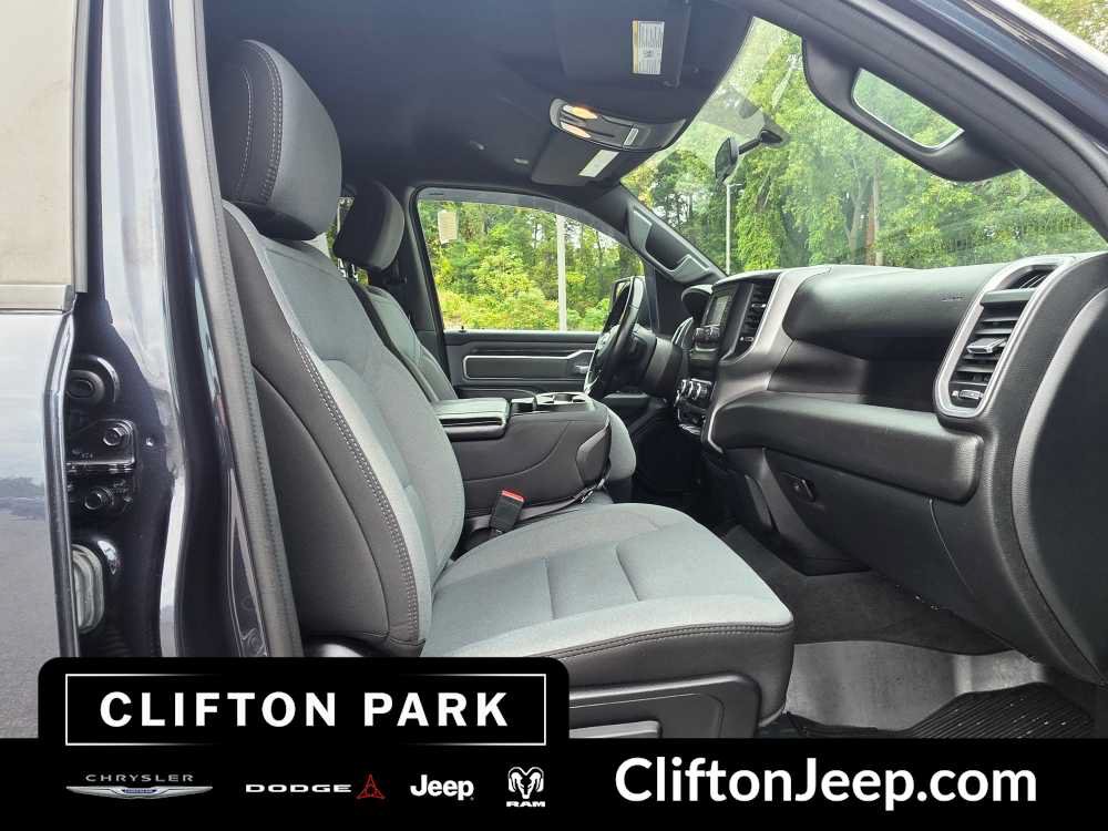 Used 2021 RAM 1500 Big Horn AWD/4WD image 15