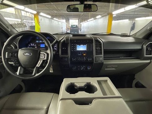 Used 2022 Ford F250 XL w/ Power Equipment Group AWD/4WD image 16