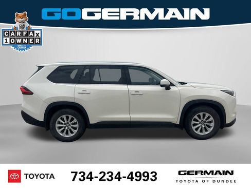 Used 2024 Toyota Grand Highlander AWD Hybrid image 6