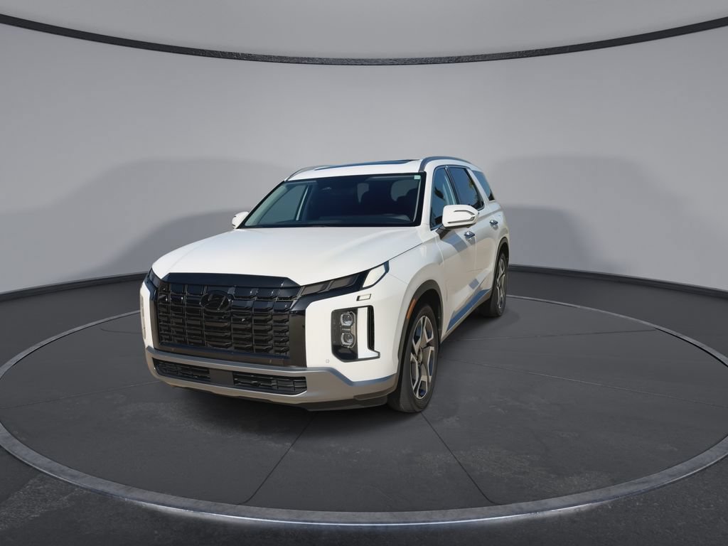 Used 2023 Hyundai Palisade SEL FWD image 4