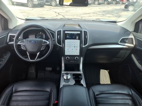 Used 2024 Ford Edge SEL w/ Convenience Package AWD/4WD image 12