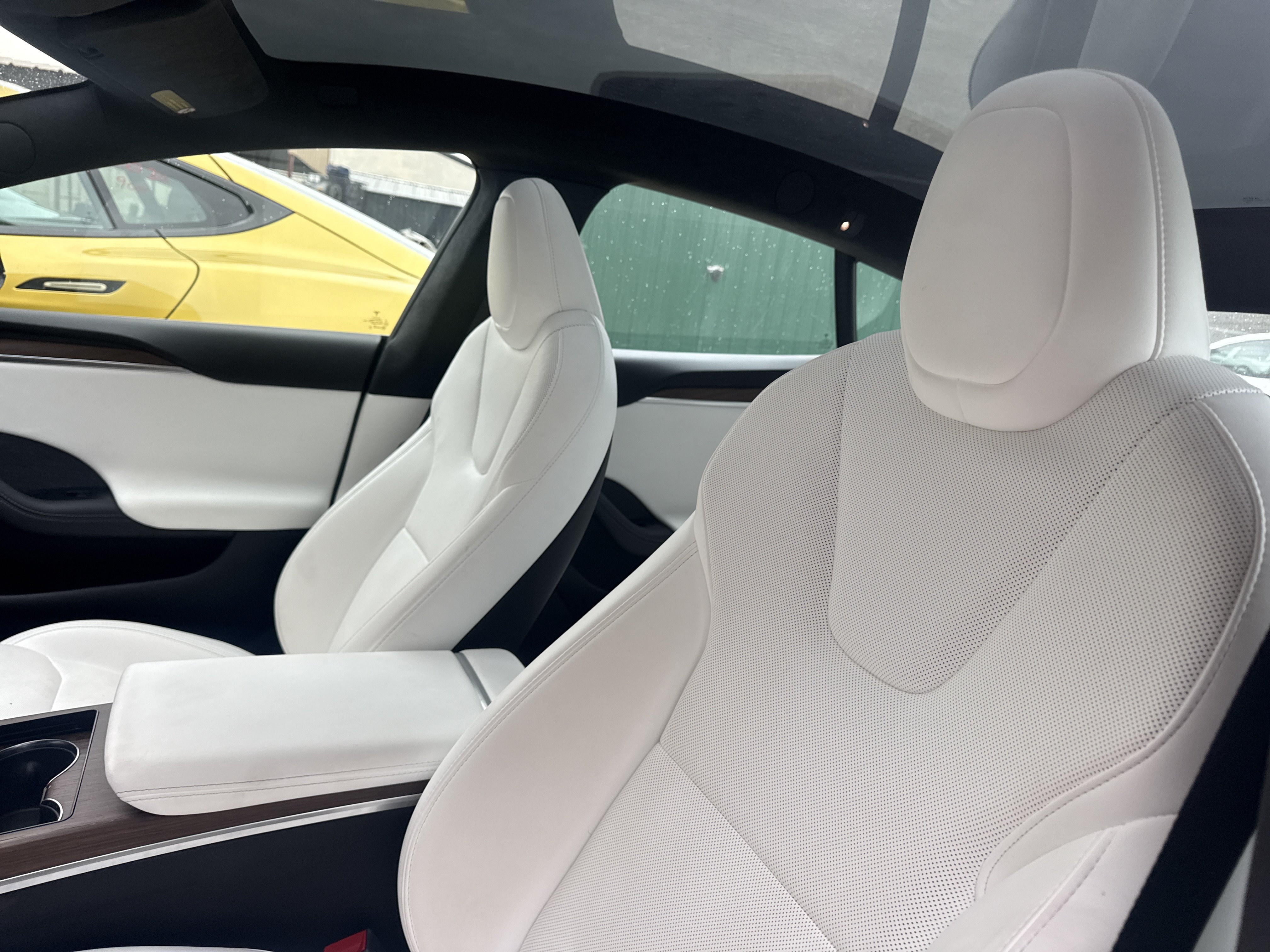 Used 2023 Tesla Model S AWD/4WD image 4