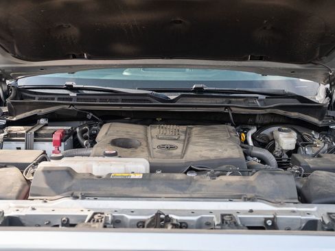 Used 2023 Toyota Tundra Limited w/ Power Package RWD image 27