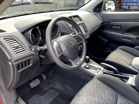 Used 2020 Mitsubishi Outlander Sport ES AWD/4WD image 12
