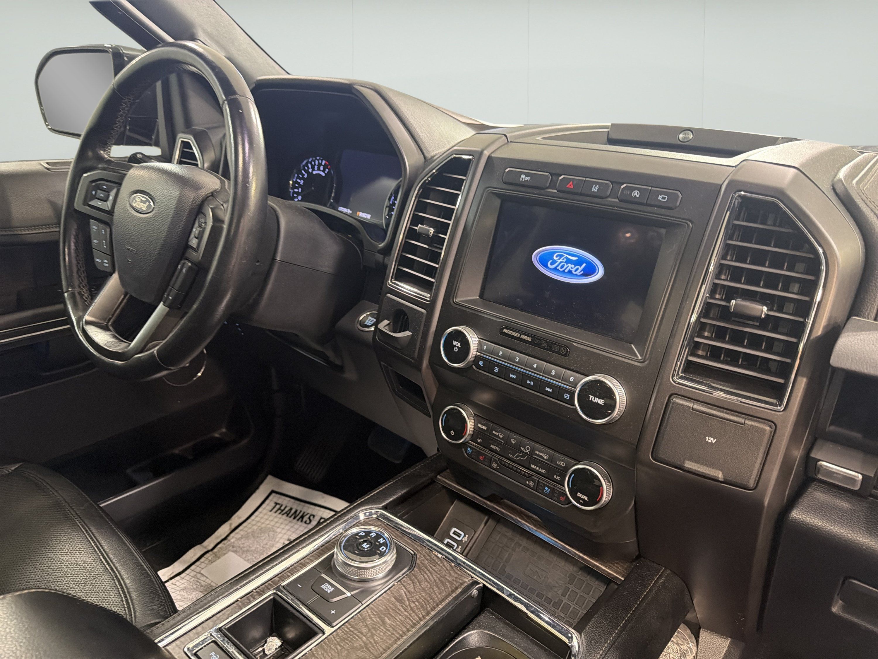 Used 2019 Ford Expedition Limited w/ Equipment Group 302A RWD image 16