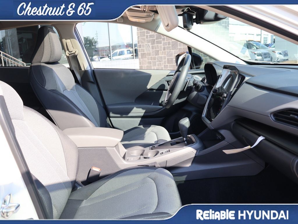 Used 2024 Subaru Crosstrek 2.0i Premium AWD/4WD image 9
