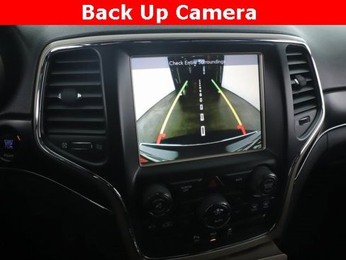 Used 2014 Jeep Grand Cherokee Limited w/ Luxury Group II image 26